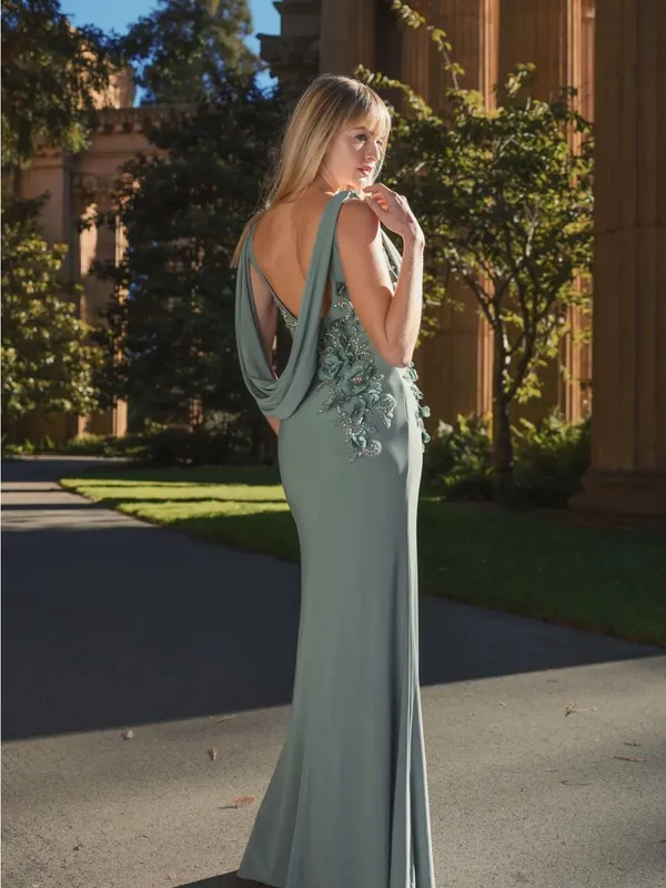 Mac Duggal 11910 Green Sleeveless Jersey Cowl Neck Gown With Beading sz 4 - Image 2