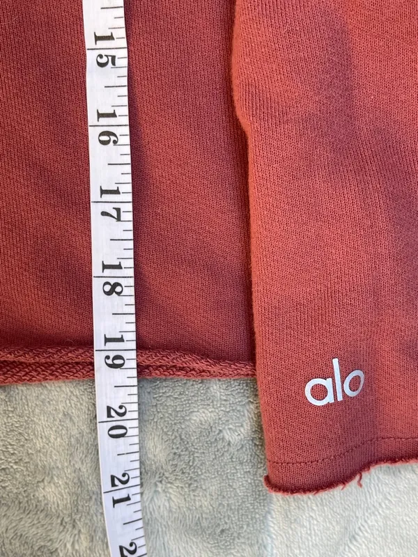 ALO Yoga Raw Edge Hoodie Sweatershirt burgundy loungewear activewear gym mini L - Image 3