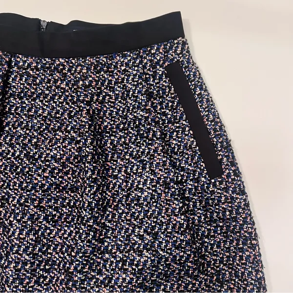 French Connection Multi-Color Tweed w/ Black Contrast A-Line Mini‎ Skirt Size 6 - Image 5
