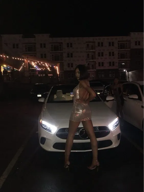 Short, Open-back PrettyLittleThing Dress - Image 2