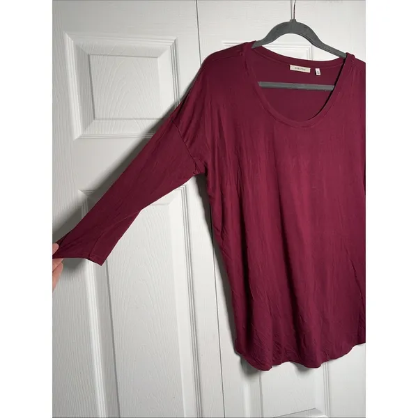 Babaton Relaxed Scoop Neck Top Womens Size‎ M Burgundy 3/4 Sleeve Jersey Aritzia - Image 3