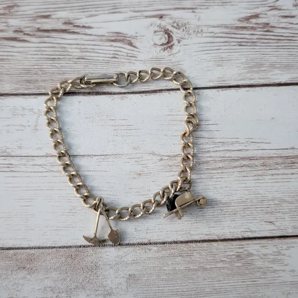 Vintage Bracelet - Gold Tone with Gardening Charms - Tarnished - Image 2