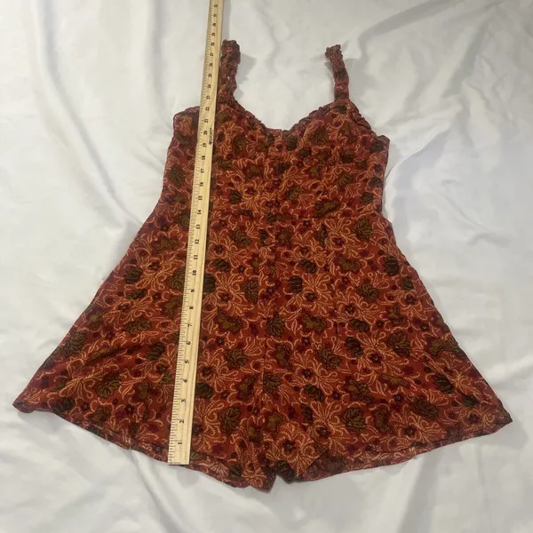 Size Medium UO Emma Louise Rust Floral Playsuit - Image 7