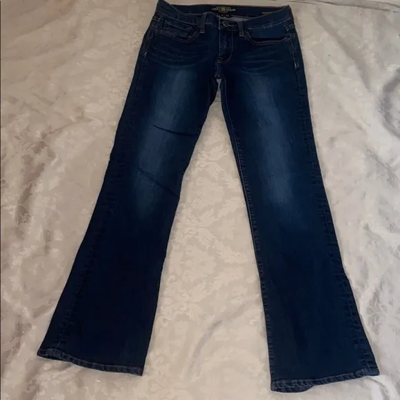 Lucky‎ brand women’s Dayton sweet n low bootcut jeans size 4 - Image 5