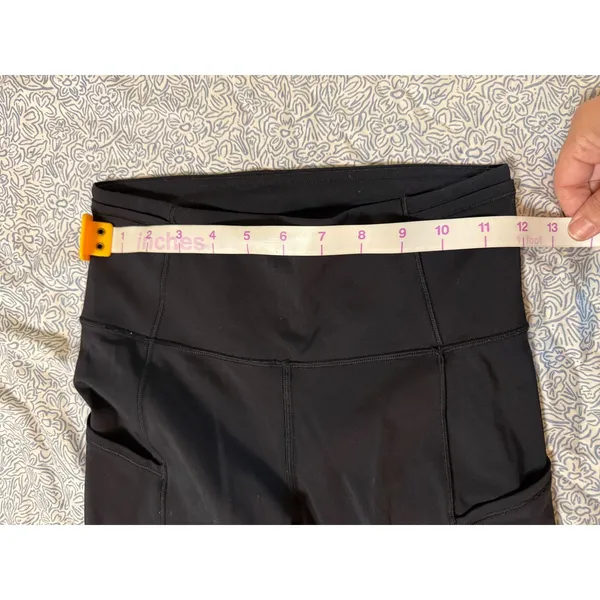 Lululemon Size 2-4 Black Leggings Ankle Pockets Reflective Dots High Rise - Image 7