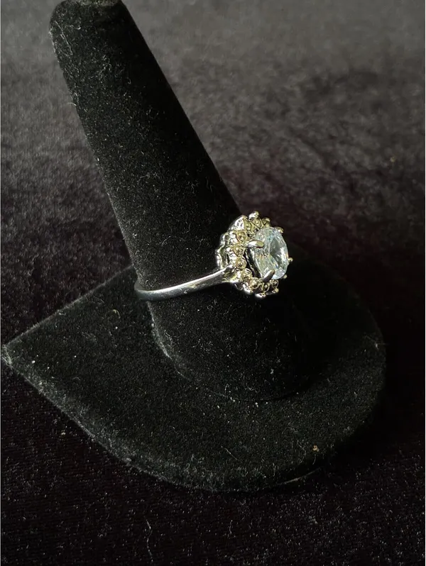 Vintage Style Faux Aquamarine Halo Cocktail Ring Silver Tone Size 10 - Image 2