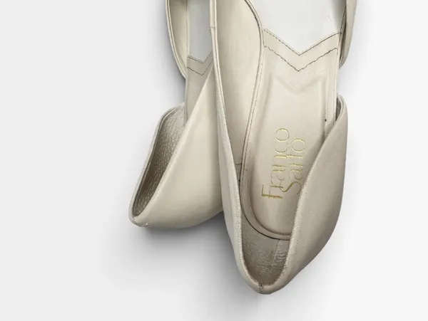 Franco Sarto Citrus Cream Leather Almond Toe Round Block Heel SZ 9.5 - Image 8