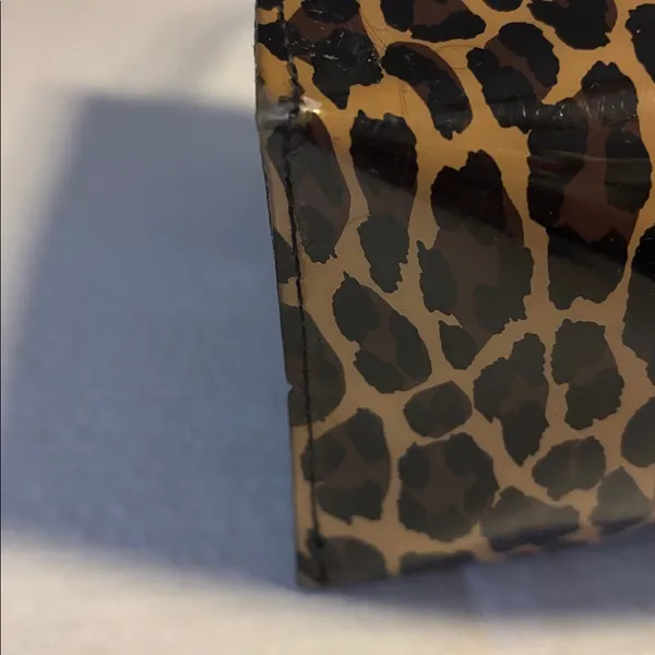 Bloomingdale’S Cheetah Print Patent Leather Mini Tote Bag Preloved - Image 9