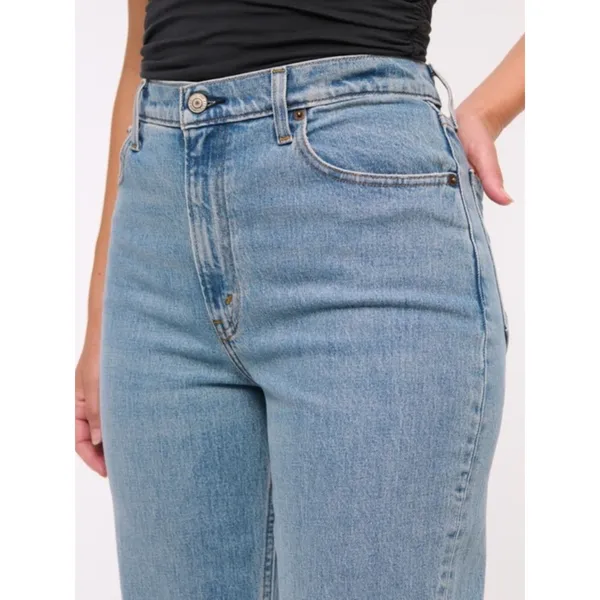 Abercrombie Curve Love Ultra High Rise 90's Straight Jeans Medium Wash Size 26L - Image 2