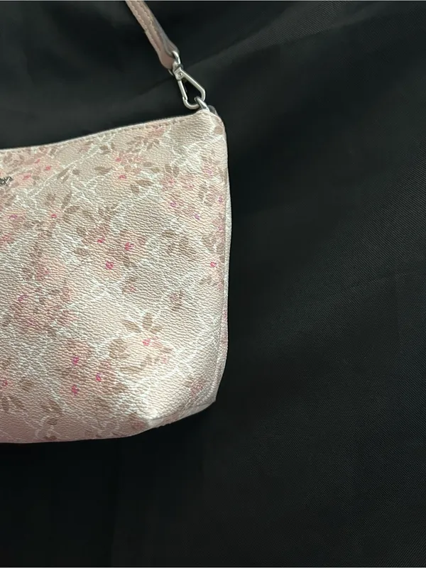 Nine West Blush Floral Shoulder Bag with Strap - Image 2
