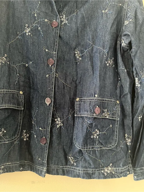 Vintage 100% Cotton Floral Embroidered Denim Jacket Medium Cottagecore Prairie - Image 3