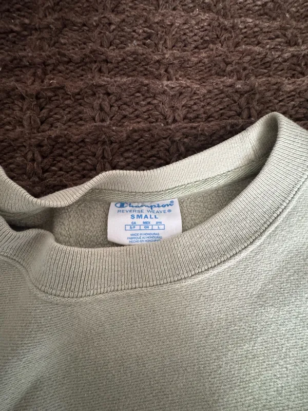 Champion Crewneck - Image 4
