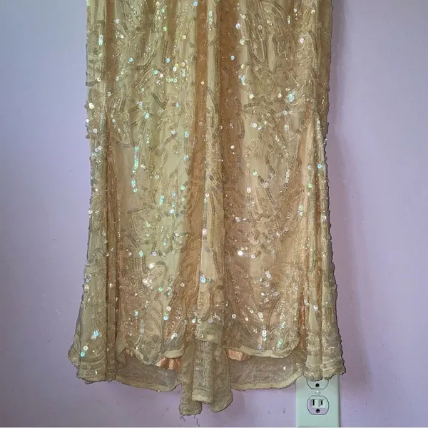 Vintage Size M Pastel Peach Silk Sequin Ball Gown Formal Dress Modest Hoco Prom - Image 4