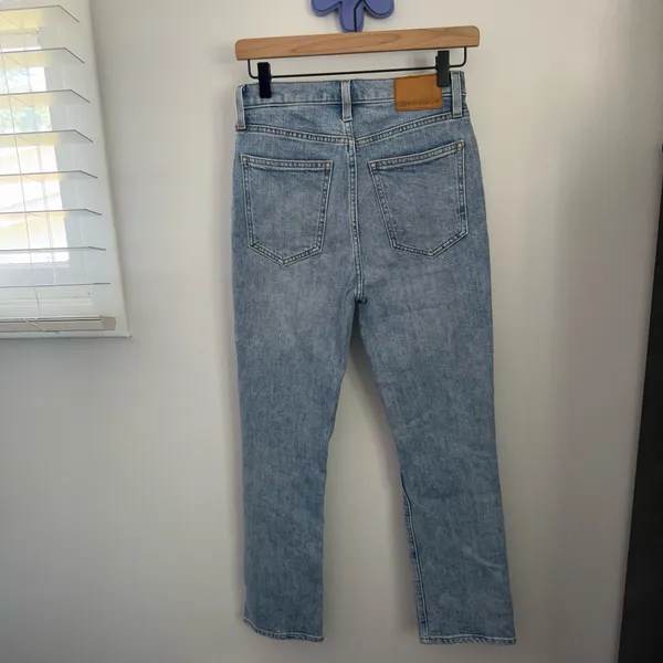 Aritzia Denim Forum 26 Arlo High Rise Straight Jeans Distressed Organic Cotton - Image 3