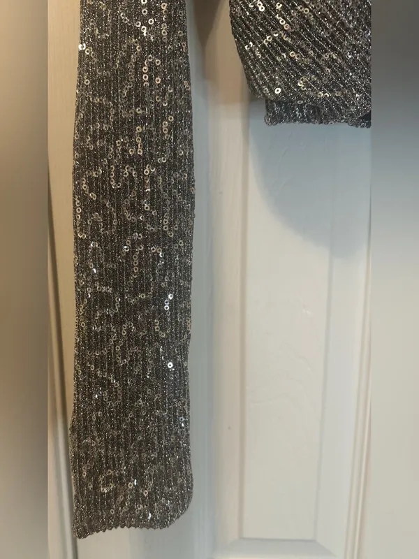 Zara Metallic Silver Twist-Front Long-Sleeve Crop Top - Image 3