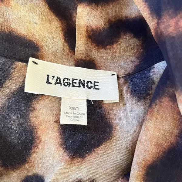L'AGENCE Silk Leopard Print Sleeveless silk blouse with neck bow size XS - Image 4
