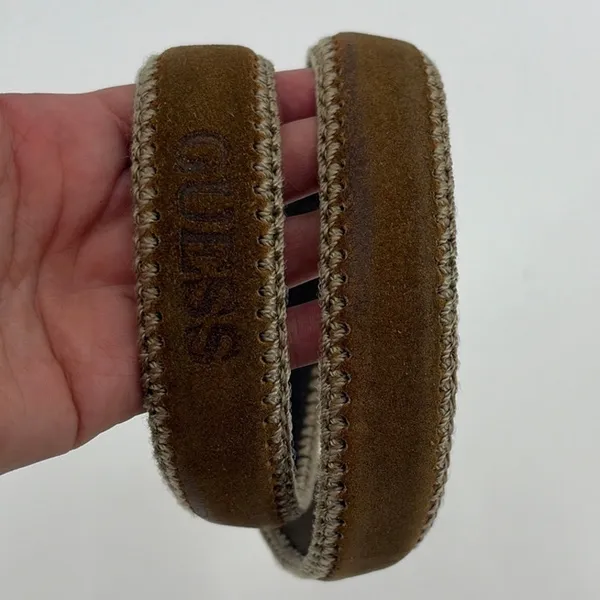 Vintage Guess USA Y2K Belt Sz M Whipstich Retro Indie Festival Heritage Embossed - Image 7