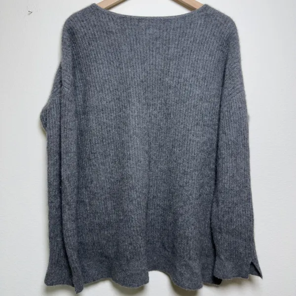 Neiman Marcus Womens 100% Cashmere Sweater XL Gray Lace‎ Up Shoulder V-Neck - Image 9