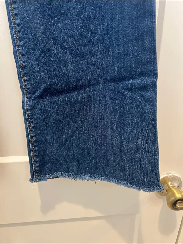 Joe's Jeans Deep Blue flawless the mustang Flared Wide-Leg Jeans size 28. - Image 6