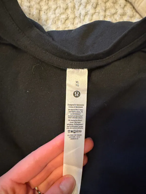 Lululemon Short Sleeve Top - Image 4