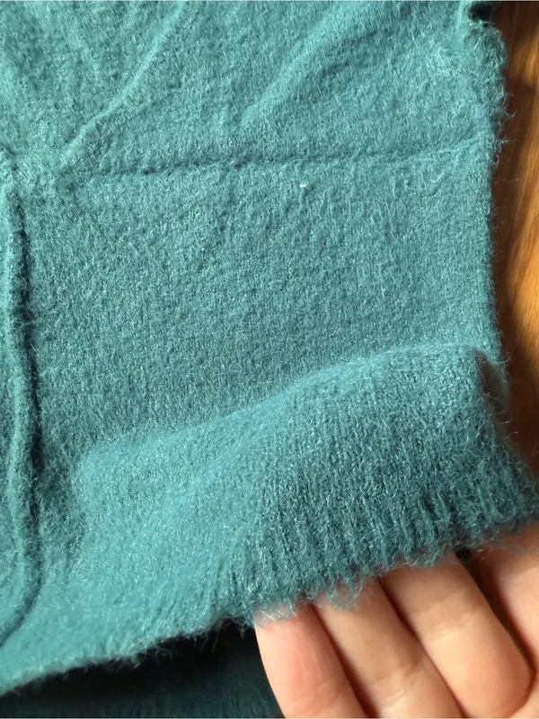 Textured Teal V-Neck Short Sleeve Sweater Crop Top - Image 2