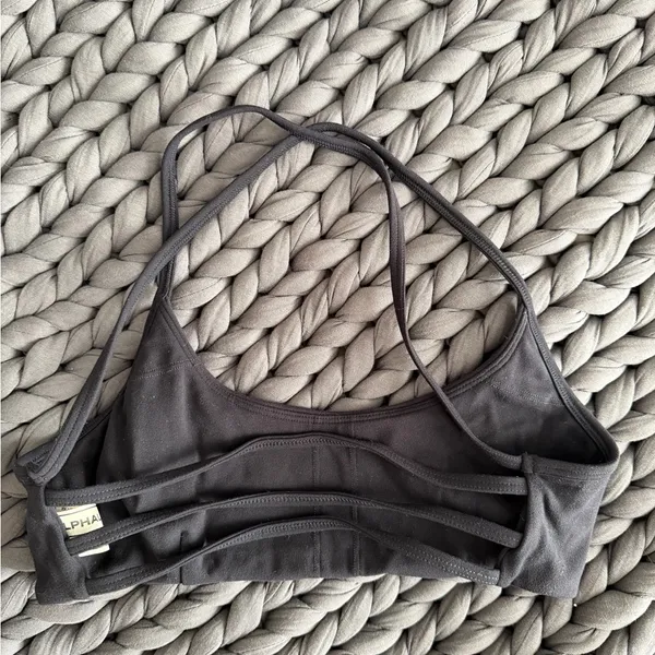 Alphalete Aura 3 Strap Bra - Image 5
