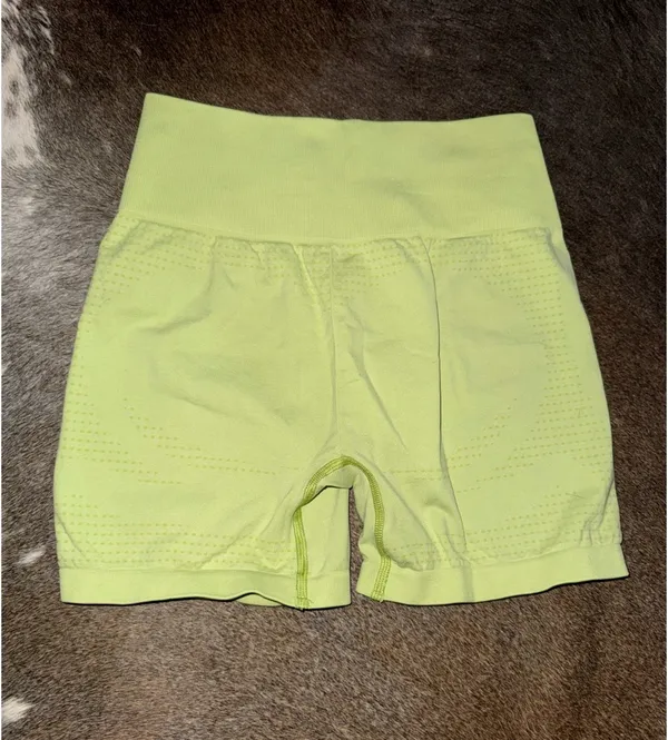 Gymshark Shorts - Image 2
