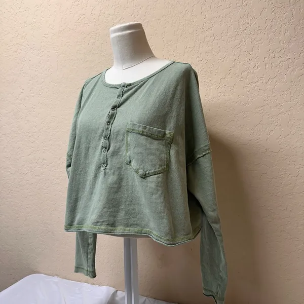 Urban Outfitters Green Long Sleeve Henley Top - Image 2