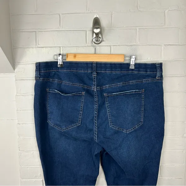 Wonderly Dark Wash Plus Size Skinny Jeans - Image 8