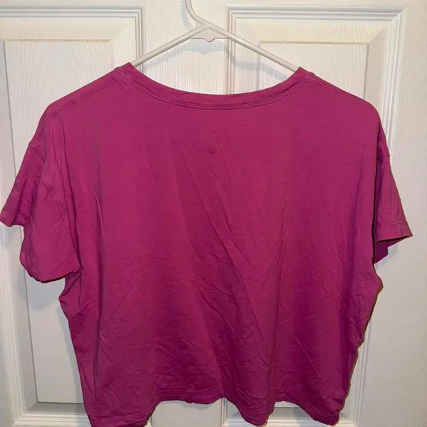 Lululemon tee - Image 2