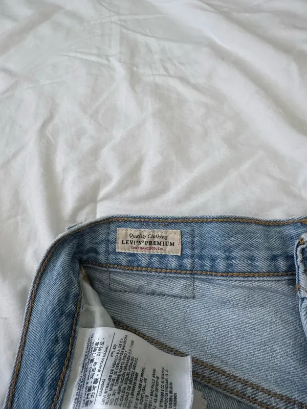 Levi’s 501 Shorts - Image 4