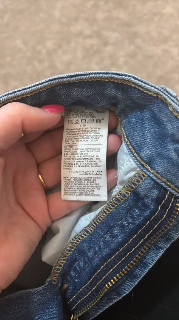 Old Navy Extra High Rise Skinny Jeans - Image 2
