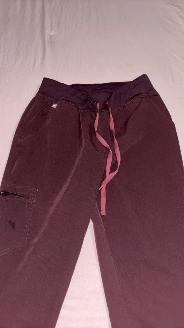 FIGS Scrub Pants High-Waisted Zamora Jogger - Image 2