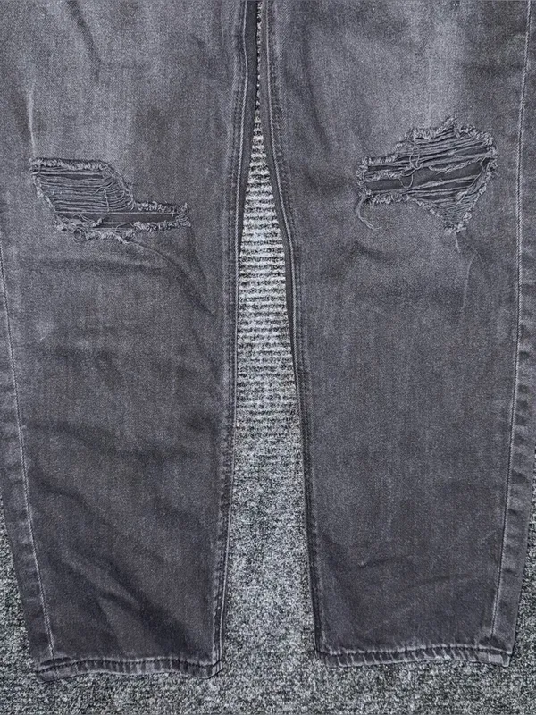 American Eagle Mom Straight Jeans Black Distressed Denim Women’s Sz 8 High Rise - Image 4