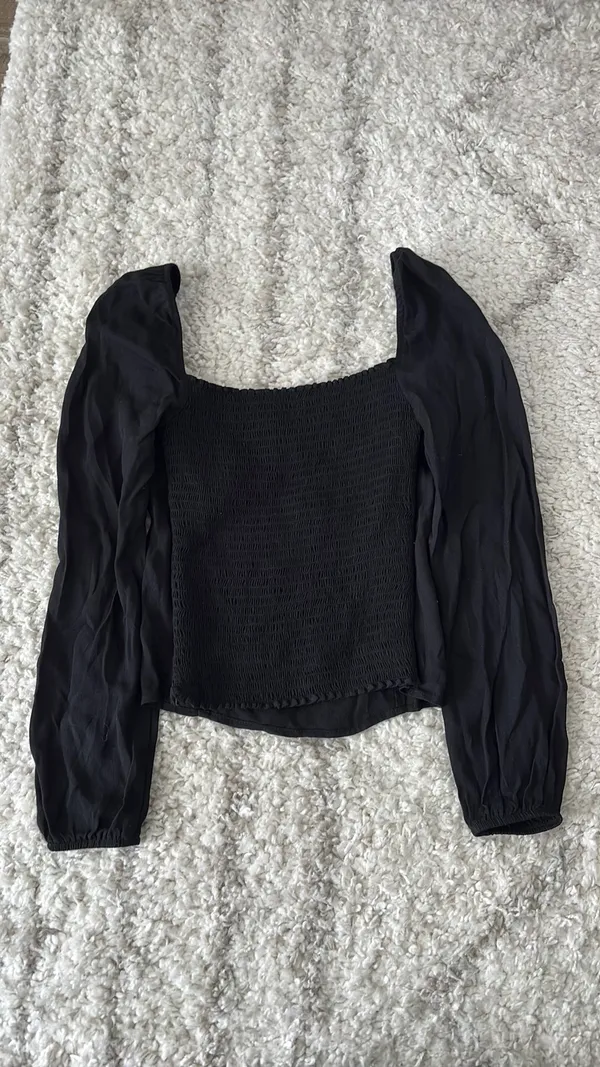 Reformation Reign Top Black - Image 4