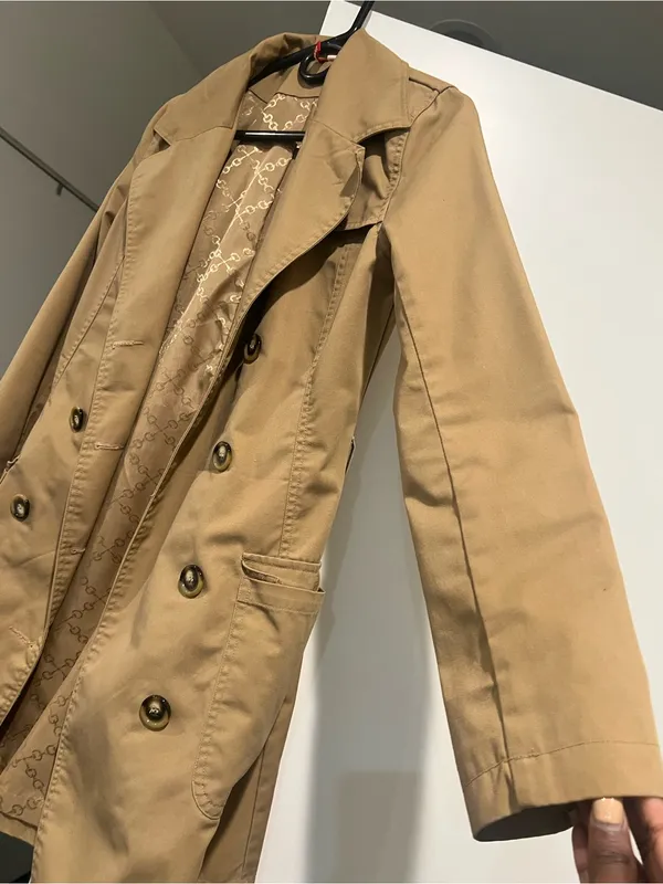 H&M Camel Double-Breasted Trench Coat - Image 6