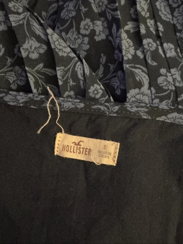 Hollister Navy Floral Pleated Slip Mini Dress Size Small - Image 3