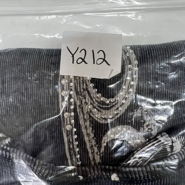 VTG Vocal L Large Top Black Ribbed Embellished Studs Y2K Dark‎ Fairy Goth Punk - Image 10