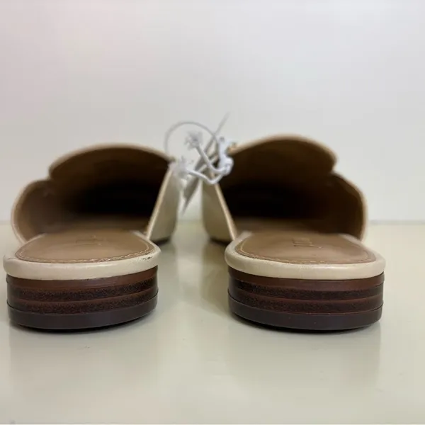 NWT J. Crew Women's Cream Mules with Gold Accent sz 9 - Image 5
