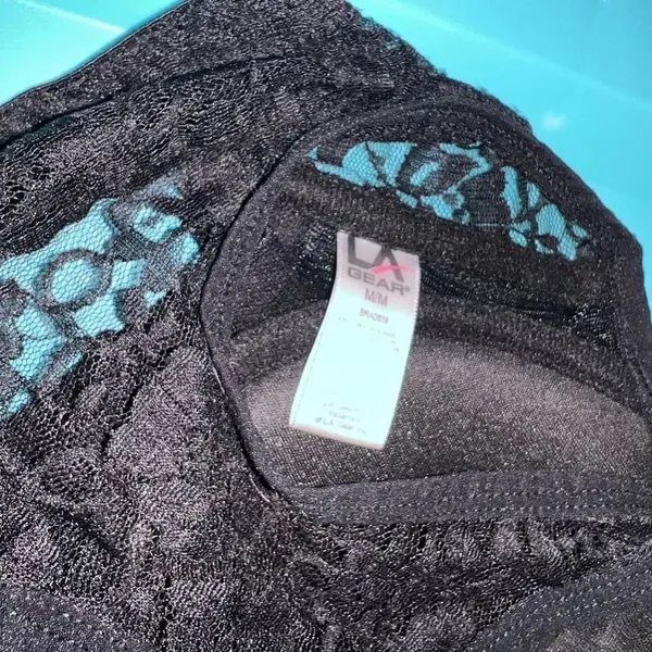 LA gear Lacy goth sexy sports bra size M - Image 3