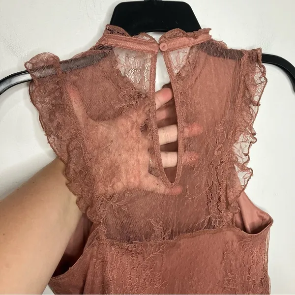 Express dusty rose ruffle blouse size small‎ - Image 4