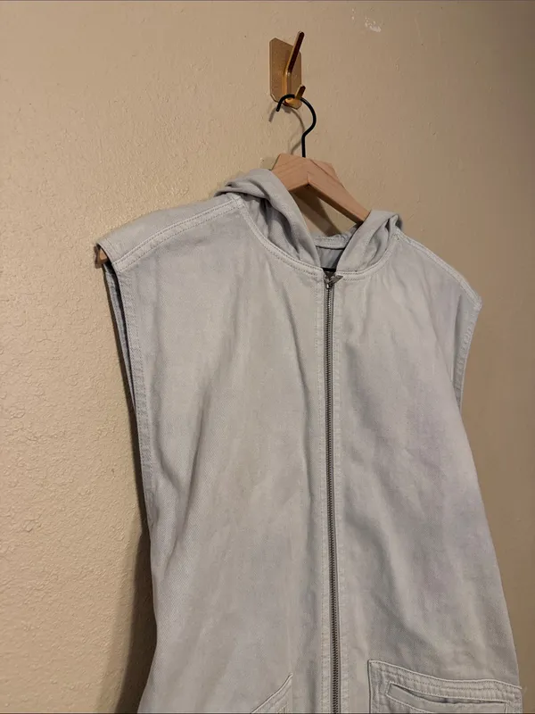 Free People We The Free Light Blue Denim Zip Short Romper with Hood Size Small - Image 2