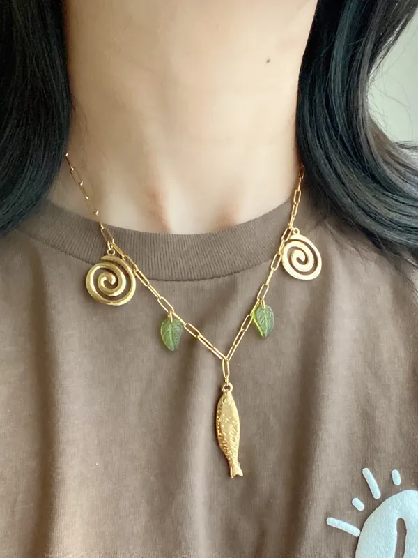 Handmade gold tone fully gold tone stainless steel fish & swirl boho funky chic necklace🌀🐟 - Image 2