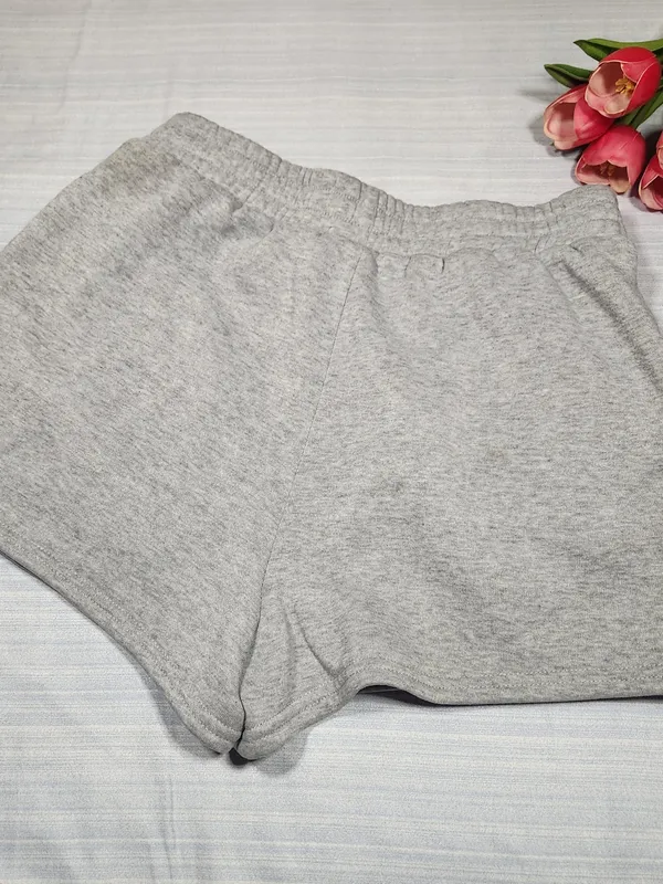 FCT Basics Grey Sweat Shorts Womens Large Elastic Waist Pockets Fleece Lounge - Image 8