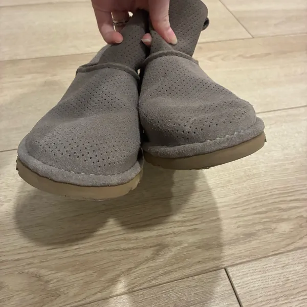 UGG Women’s Unlined Mini Perf Boot Suede Ankle Perforated Leather Size 6 - Image 5