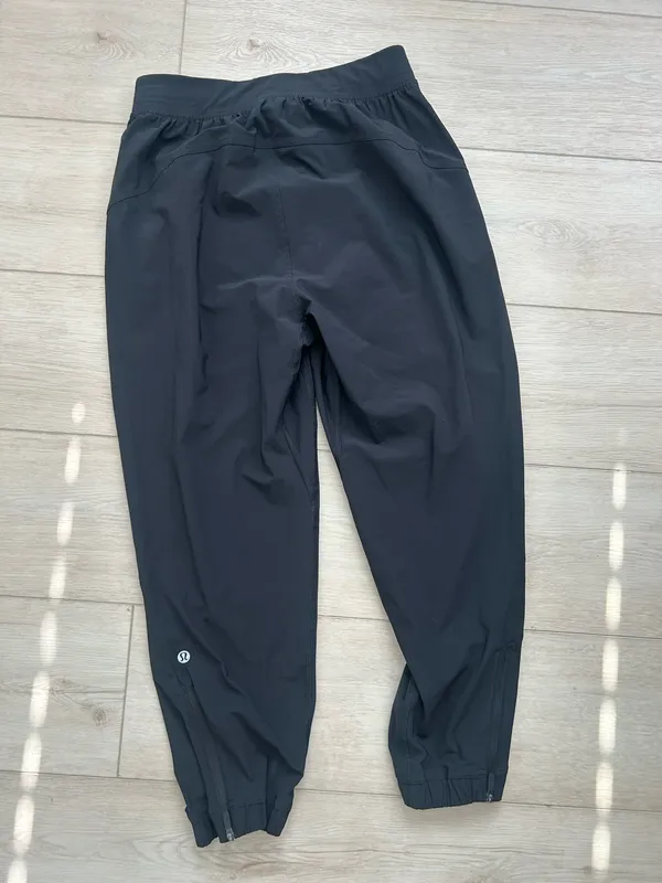 Lululemon pants  - Image 3