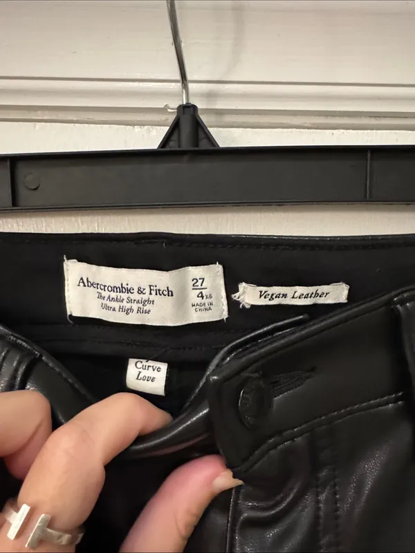 A&F Vegan Leather Ankle Straight Pants in Black - Image 9