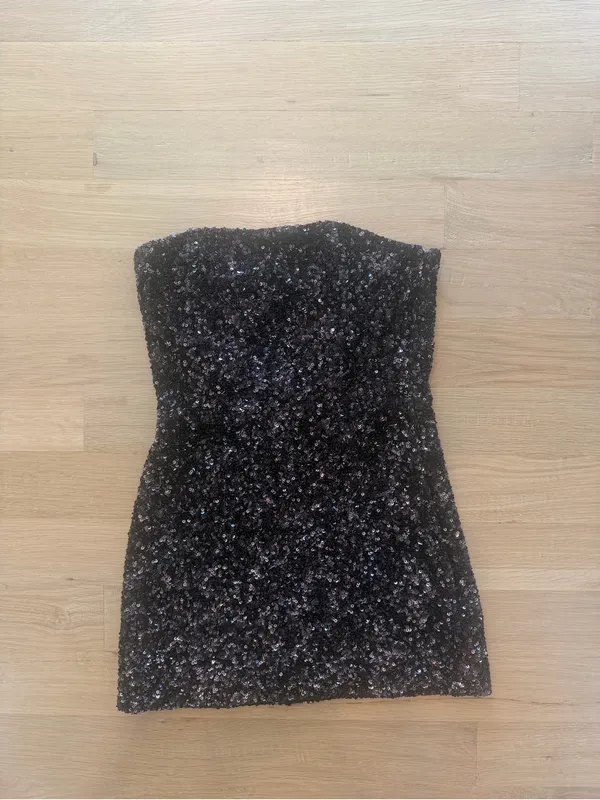 Retrofête Heather Sequin Dress in Brown - Image 2