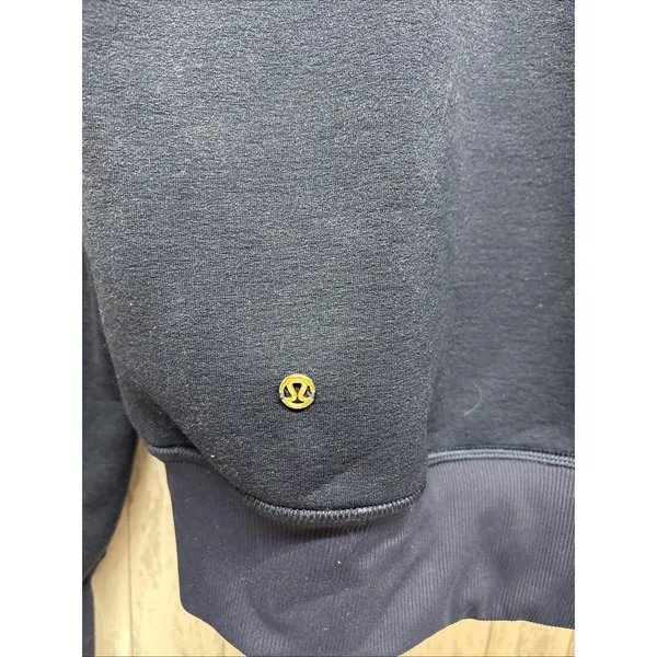 Womens Size 6 Lululemon Navy Blue Zip Up Sweatshirt - Image 5