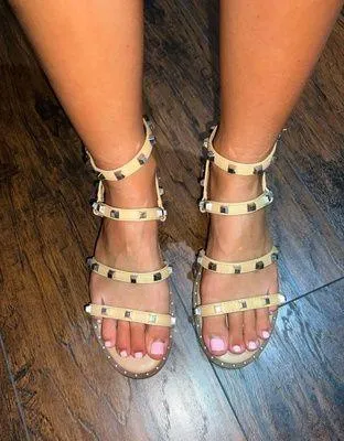Target sandals - Image 6